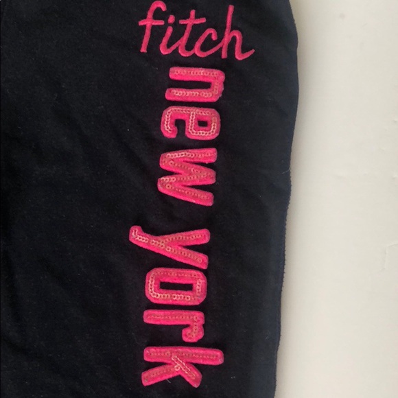 Girls Abercrombie sweat pants - Picture 2 of 3